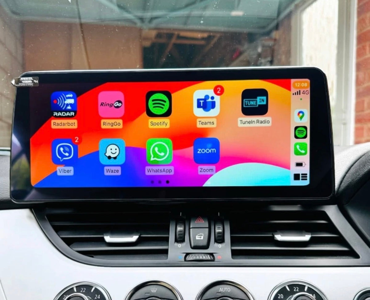 BMW Z4 E89 Android touchscreen retrofit installation photograph