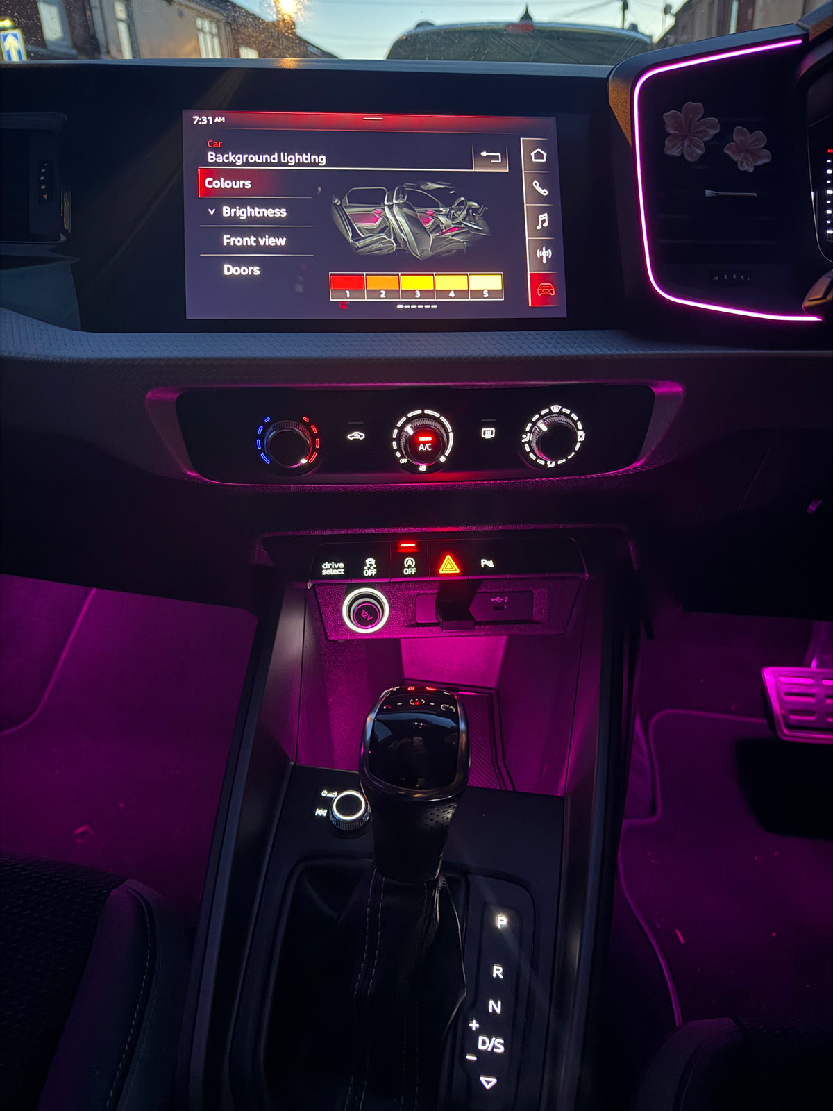 AUDI A1 OEM AMBIENT LIGHTING
