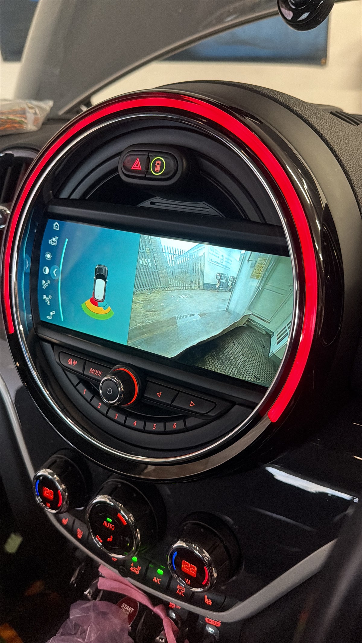 MINI REVERSING CAMERA RETROFIT