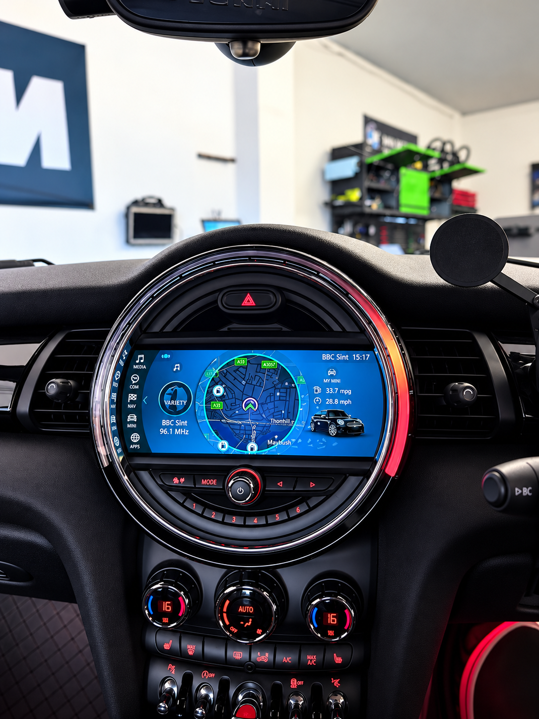 MINI iDrive 6 Upgrade with Apple CarPlay | Professional Navigation (6CP)