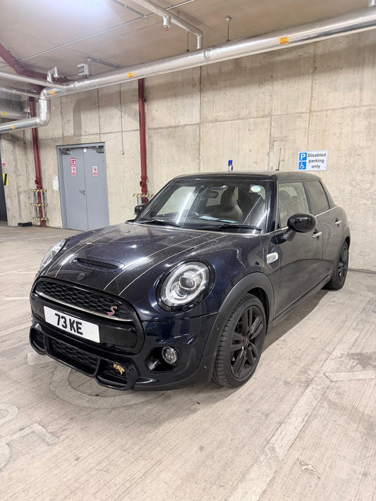 MINI F55 / F56 OEM BLACK-LINE EXTERIOR KIT
