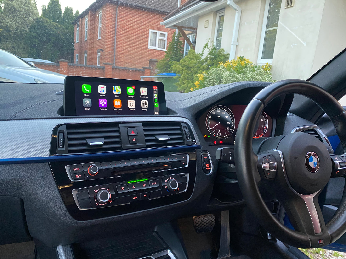 BMW Pro Navigation NBT Evo ID6 IDrive upgrade With CarPlay